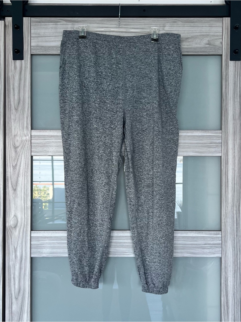 Vuori Charcoal Heather Performance Jogger
